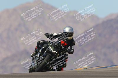 media/Sep-25-2023-Moto Forza (Mon) [[81ffa65e0a]]/B-C Group/Session 4 (Turn 9)/